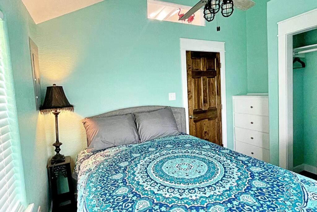 The Pink Flamingo Beach Gulf Views Freeport Exterior foto